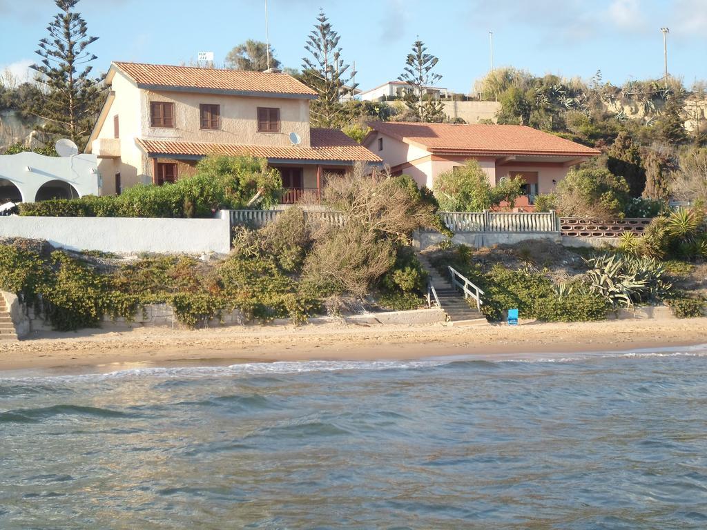 Villa Eva Sul Mare Area "A" Pozzallo Δωμάτιο φωτογραφία
